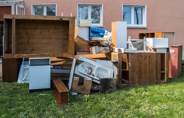 Best Yard Waste Removal  in South San Jose Hills, CA